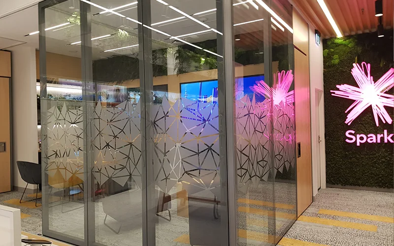 glass movable partition