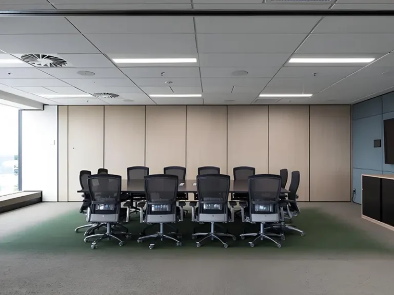 automatic movable partition wall